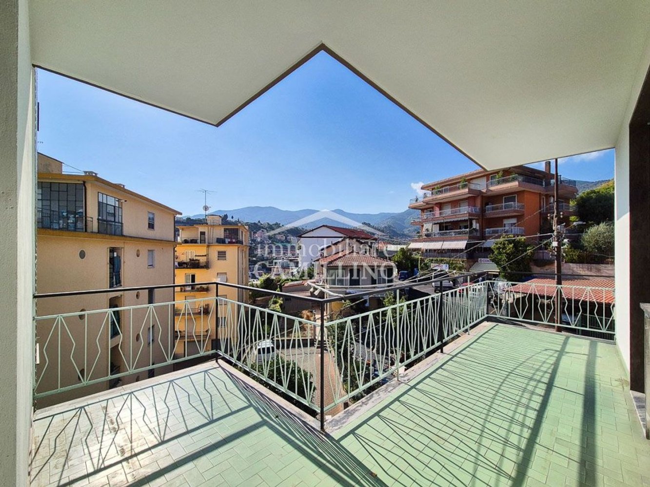 3 rooms Apartment in Sanremo, Italy No. 299699