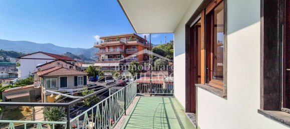 3 rooms Apartment in Sanremo, Italy No. 299699 2