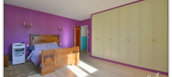 Adosado de 2 dormitorios en Chateaumeillant, France No. 247640 38