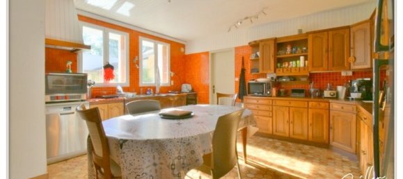 Adosado de 2 dormitorios en Chateaumeillant, France No. 247640 31