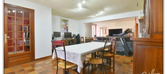 Adosado de 2 dormitorios en Chateaumeillant, France No. 247640 16