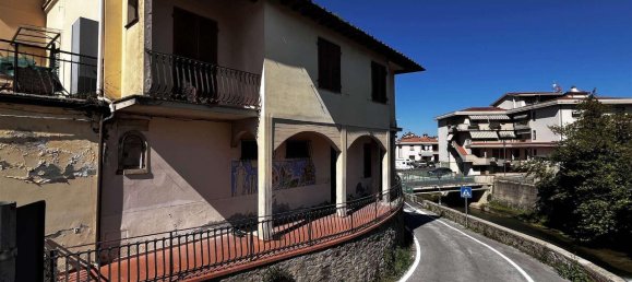 Casa de 5 divisões em Cavriglia, Italy N.º 38035 2