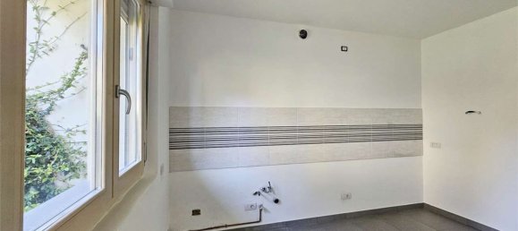 Дом с 4 спальнями в Моццате, Италия № 361925 14