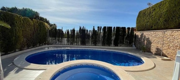 Villa de 4 dormitorios en Ciudad Quesada, Spain No. 184757 22