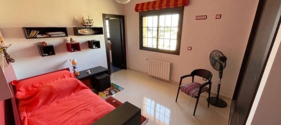 Villa de 4 dormitorios en Ciudad Quesada, Spain No. 184757 10