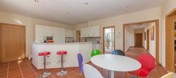 Дом с 6 спальнями в Малага, Испания № 183453 12