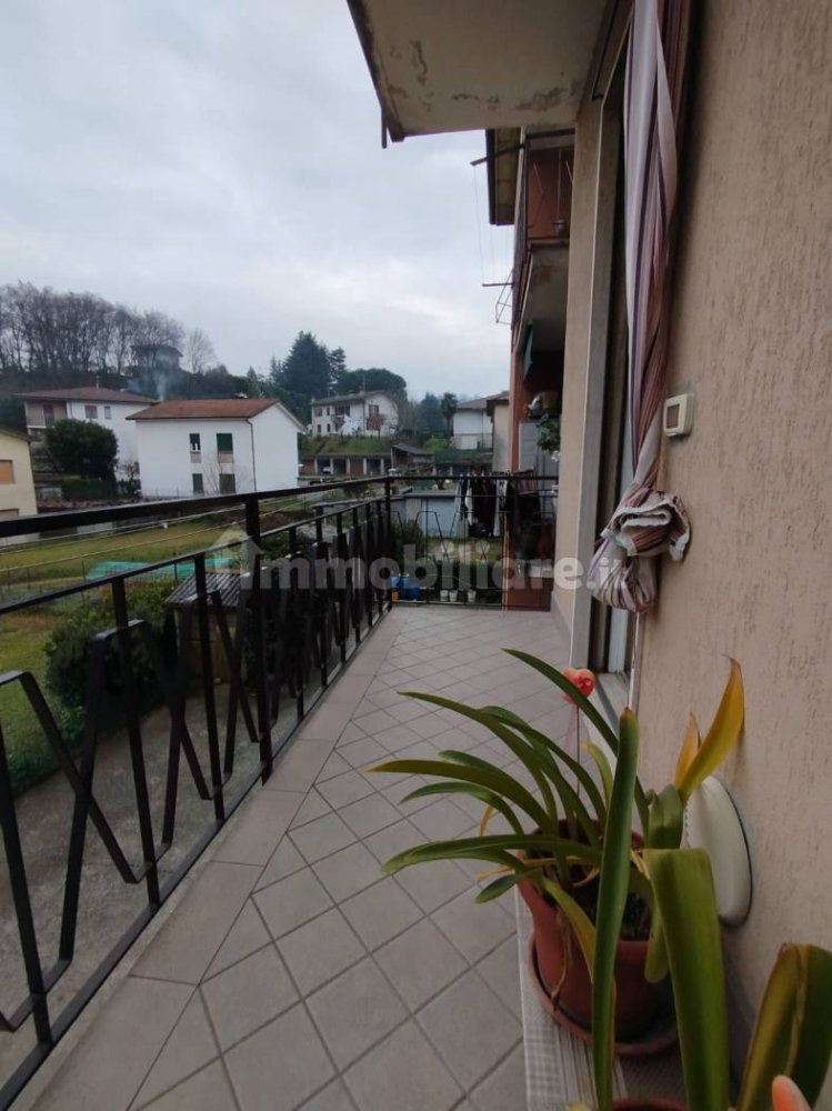 Apartamento T2 em Monte Marenzo, Italy N.º 238734