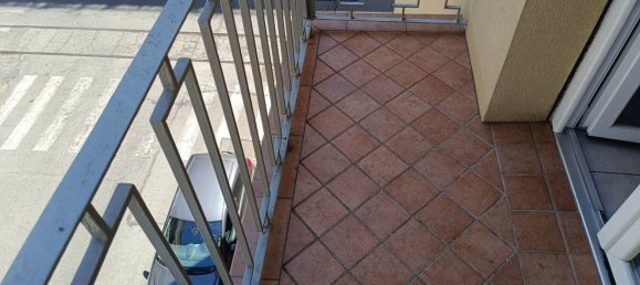 2 rooms Apartment in Turin, Italy No. 263208 5