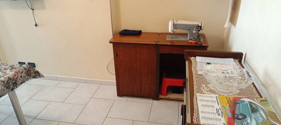 2 rooms Apartment in Turin, Italy No. 263208 8