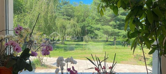 6 bedrooms House in Beychac-et-Caillau, France No. 317780 2