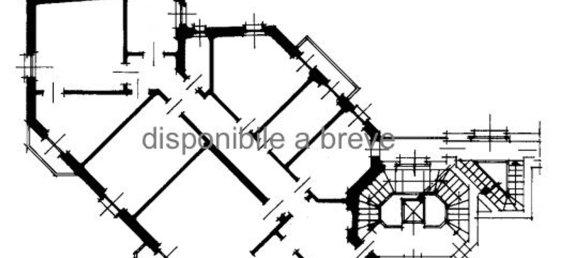 4 bedrooms Apartment in Milan, Italy No. 373156 13