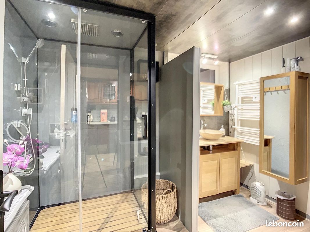 Casa de 3 dormitorios en Sallaumines, France No. 64381