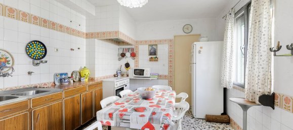 4 bedrooms House in Albolote, Spain No. 95912 2