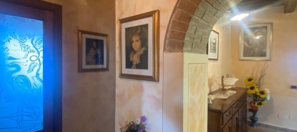 9 rooms House in Volterra, Italy No. 204527 11