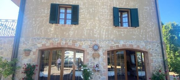 9 rooms House in Volterra, Italy No. 204527 49