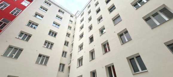 Studio in Vienna, Austria No. 165833 3