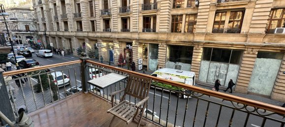 7 bedrooms Apartment in Nasimi, Azerbaijan No. 2298 13