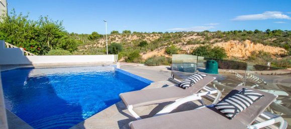 4 bedrooms Villa in Dehesa De Campoamor, Spain No. 3447 3