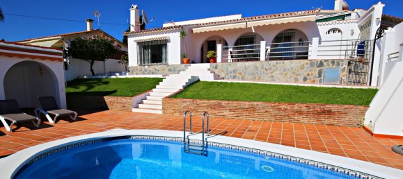 3 bedrooms House in Caleta de Velez, Spain No. 58825 5