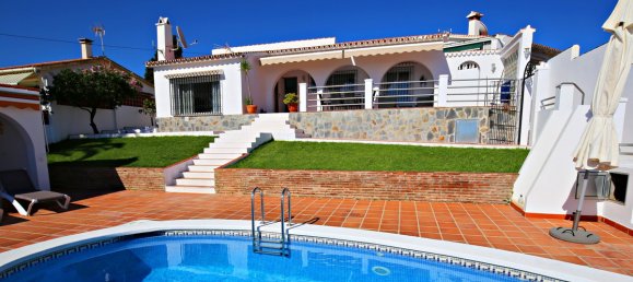 3 bedrooms House in Caleta de Velez, Spain No. 58825 6