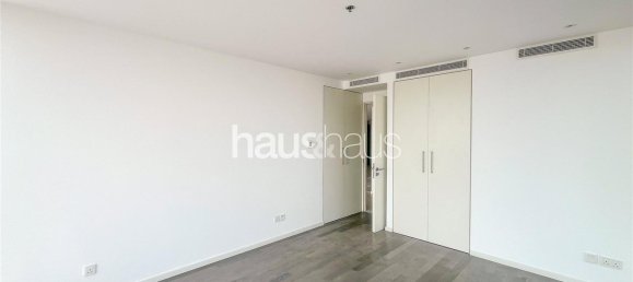 Квартира с 3 спальнями в Culture Village, ОАЭ № 100221 13