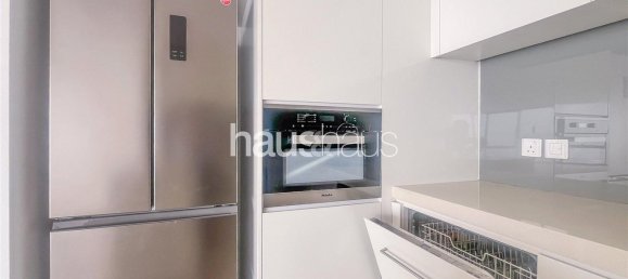 Квартира с 3 спальнями в Culture Village, ОАЭ № 100221 9