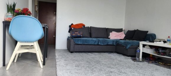 Estudio en Le Bourget, France No. 161882 2