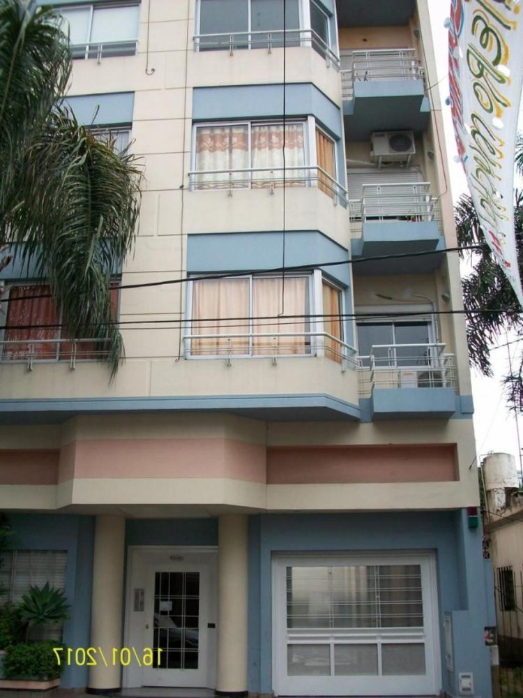 Studio in Bermudez, Argentina No. 3220