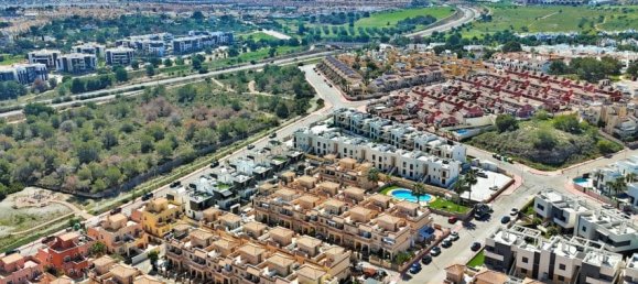 Таунхаус с 3 спальнями в Аликанте, Испания № 159888 27