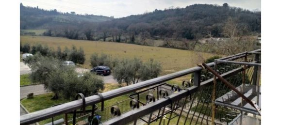 4-salle Appartement à Narni, Italy No. 253273 3