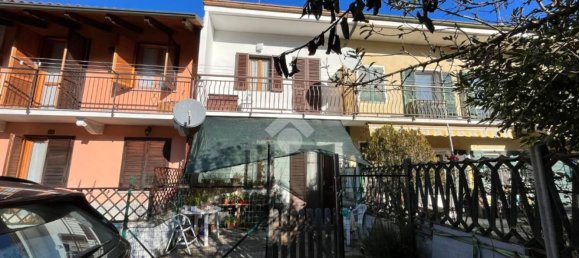 2 rooms House in Lauriano, Italy No. 117429 2