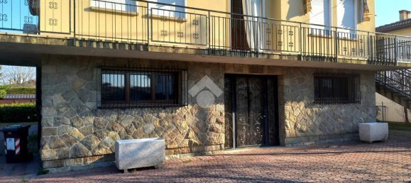 3 rooms House in Cervarese Santa Croce, Italy No. 24509 12