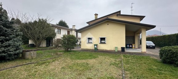 3 rooms House in Cervarese Santa Croce, Italy No. 24509 6