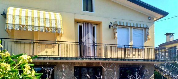 3 rooms House in Cervarese Santa Croce, Italy No. 24509 7