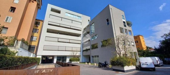 Bureau à Brescia, Italy 130m² No. 213393 15