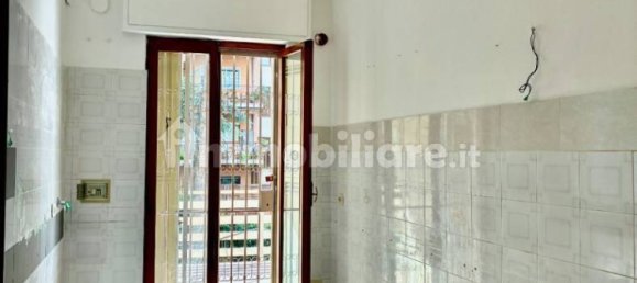 Apartamento T3 em Rome, Italy N.º 331121 14
