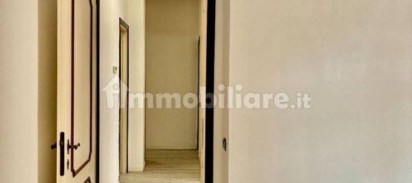 Apartamento T3 em Rome, Italy N.º 331121 10