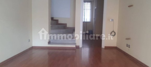 2 rooms Commercial property in Rome, Italy No. 71825 2