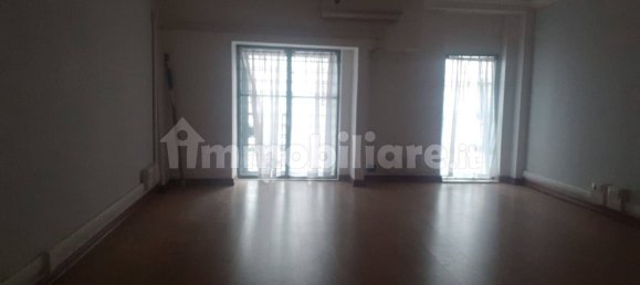 2 rooms Commercial property in Rome, Italy No. 71825 13