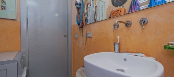 1 bedroom Apartment in Milan, Italy No. 287379 17