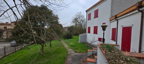 12 rooms Villa in San Benedetto Po, Italy No. 40107 25