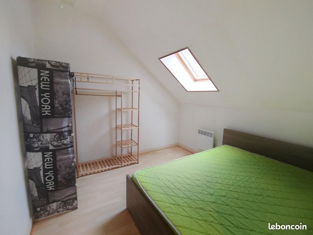 Квартира с 1 спальней в Виши, Франция № 208298