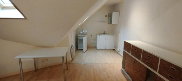 Квартира с 1 спальней в Виши, Франция № 208298 3