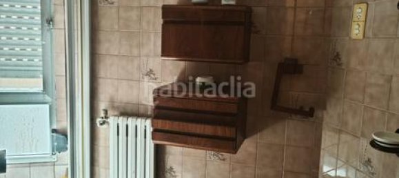3 bedrooms Apartment in Zaragoza, Spain No. 139417 14