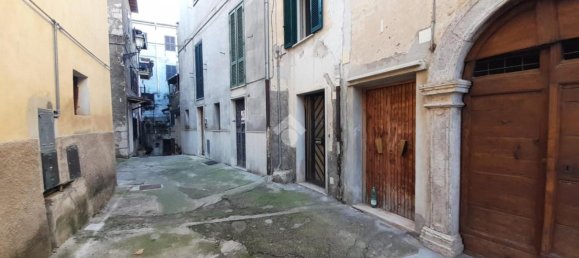 Квартира с 4 комнатами в Алатри, Италия № 155644 22