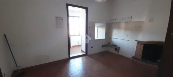 Квартира с 4 комнатами в Алатри, Италия № 155644 2