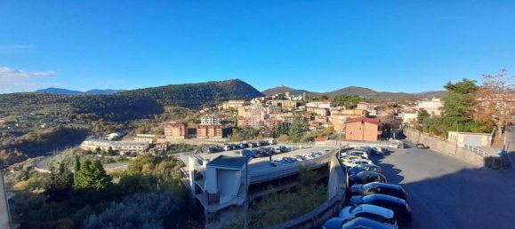 Квартира с 4 комнатами в Алатри, Италия № 155644 6