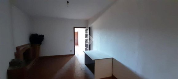 Квартира с 4 комнатами в Алатри, Италия № 155644 17