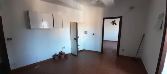 Квартира с 4 комнатами в Алатри, Италия № 155644 7