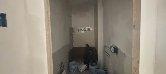 3-Zimmer Wohnung in Florence, Italy, Nr. 194196 27